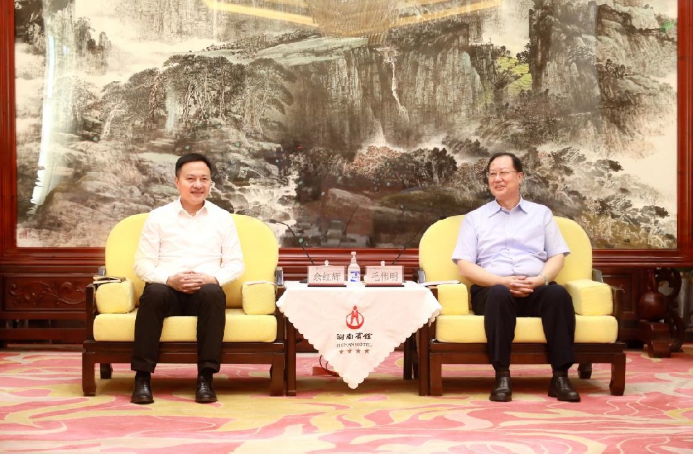 余红辉拜会湖南省委副书记、、省长毛伟明