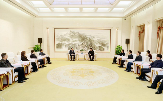 余红辉与常德市委书记单向前座谈