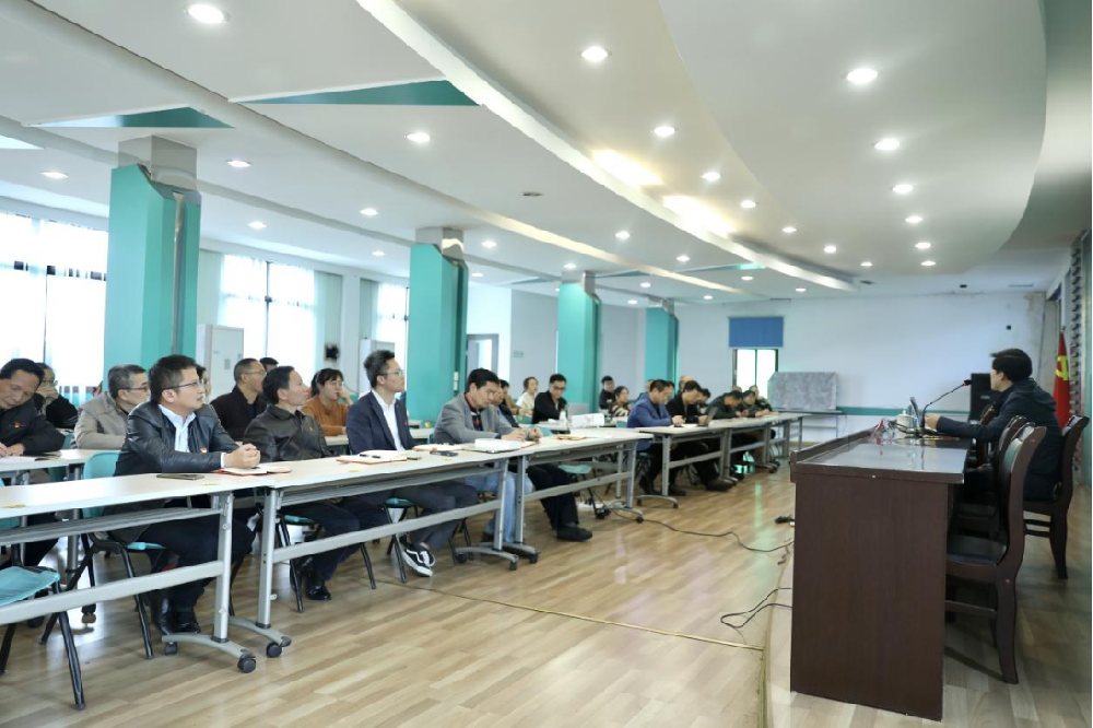 凝心聚力学党史 砥砺前行强党性｜Easybet林业组织发展专题党课活动